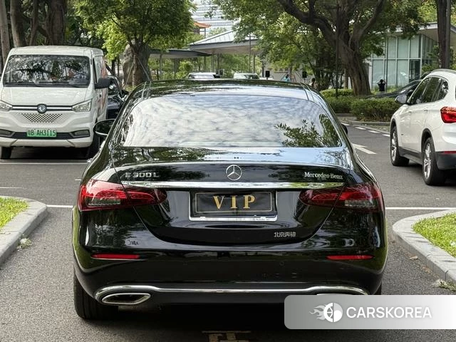 Mercedes-Benz E-class id 4314426 из Китая 37