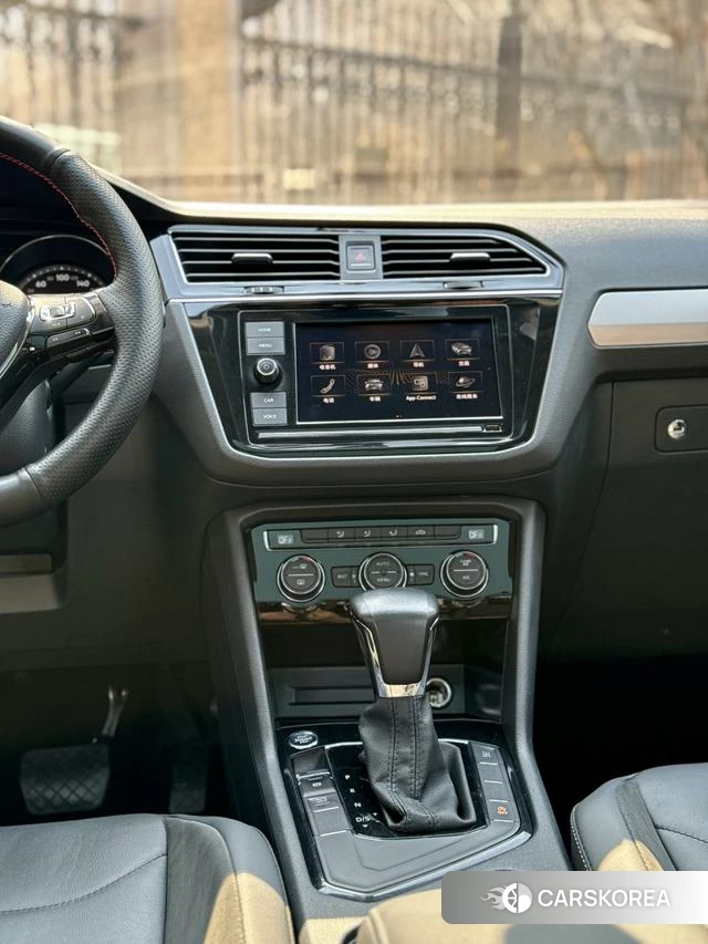 Volkswagen Tiguan L id 4208867 из Китая 37