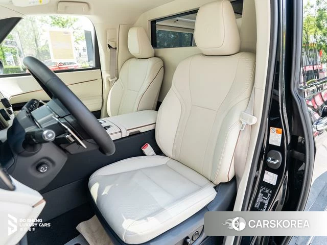 Lexus LM id 4273748 из Китая 38