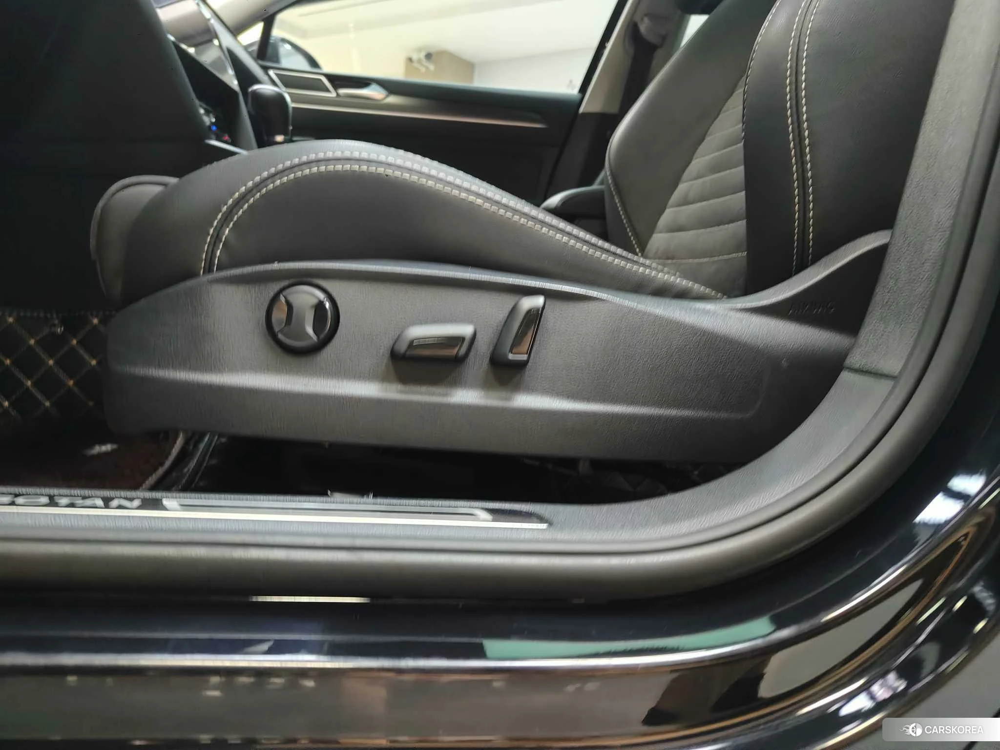 Volkswagen Magotan id 4452404 из Китая 38