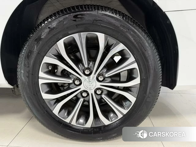 Buick GL8 id 4208325 из Китая 38