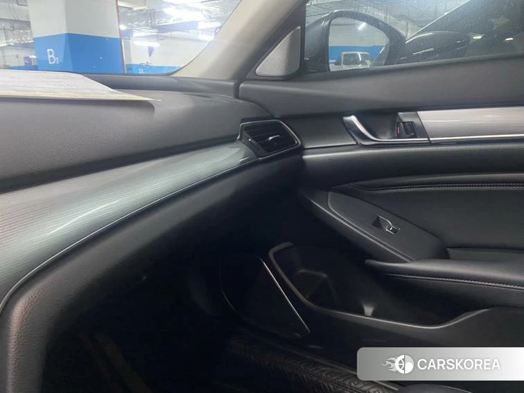 Honda Accord id 4406056 из Китая 38