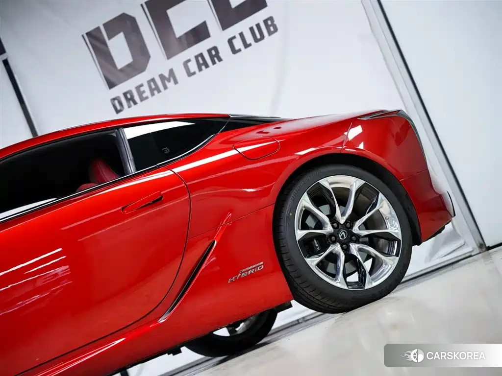 Lexus LC id 4659719 из Китая 38
