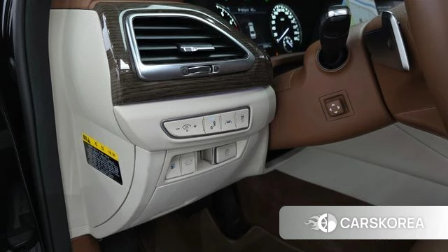 Genesis G90 id 4693170 из Кореи 38