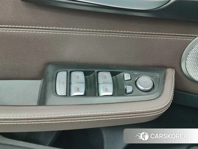 BMW 1 series id 4359512 из Китая 38