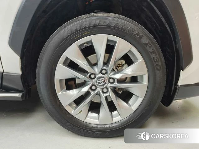 Toyota Wilanda id 4400012 из Китая 38