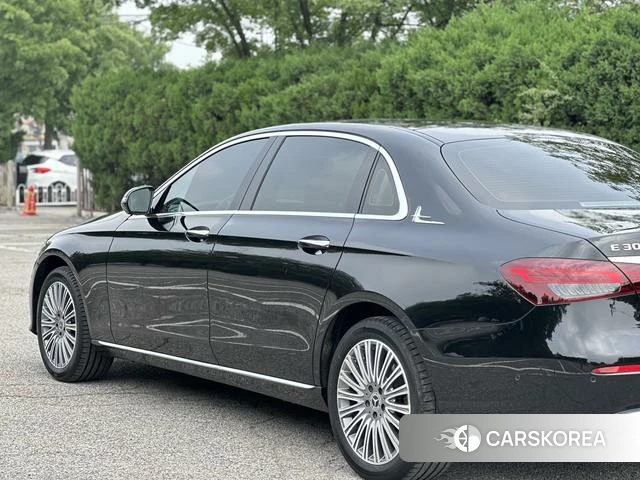 Mercedes-Benz E-class id 4393247 из Китая 39