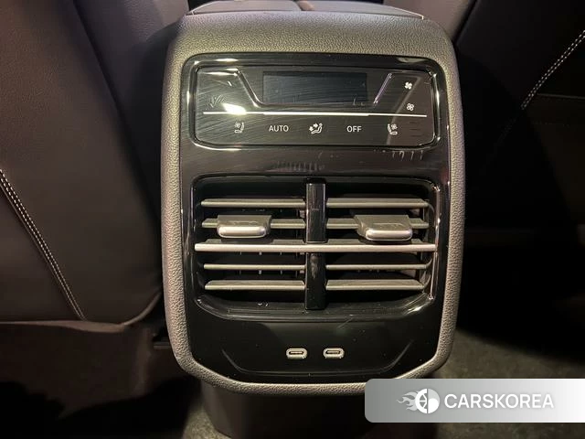 Volkswagen Magotan id 4216381 из Китая 39