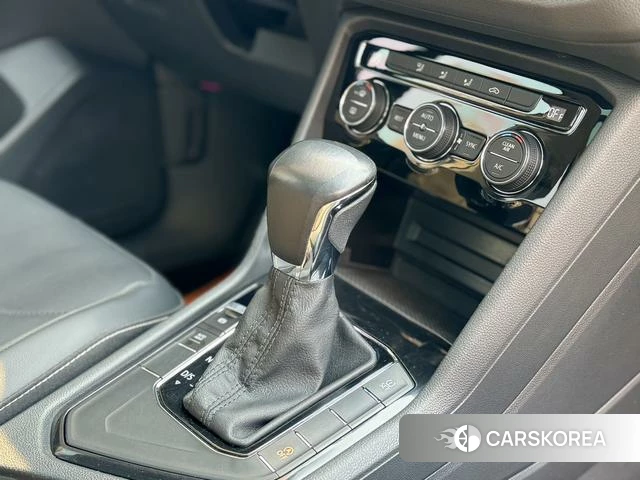 Volkswagen Tiguan L id 4208867 из Китая 39
