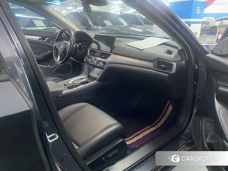 Honda Accord id 4406056 из Китая 39