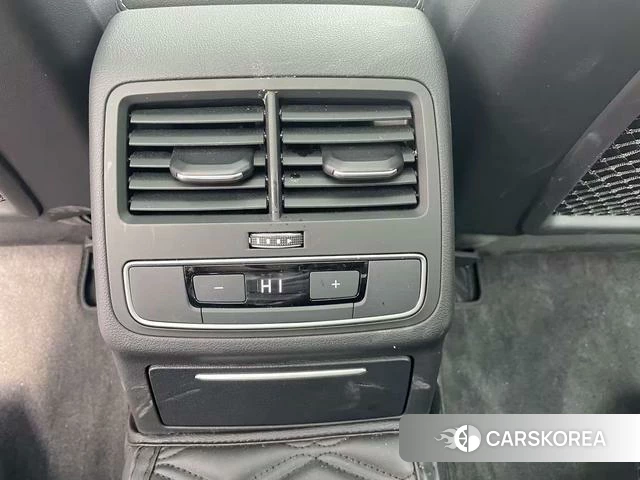 Audi A4L id 4314594 из Китая 39