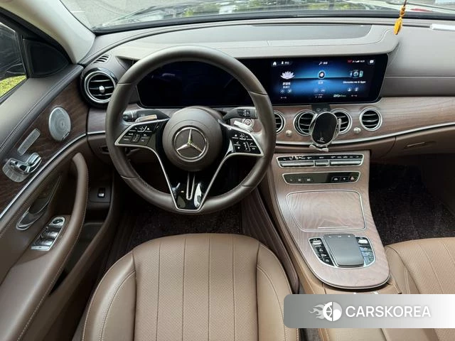 Mercedes-Benz E-class id 4314426 из Китая 39