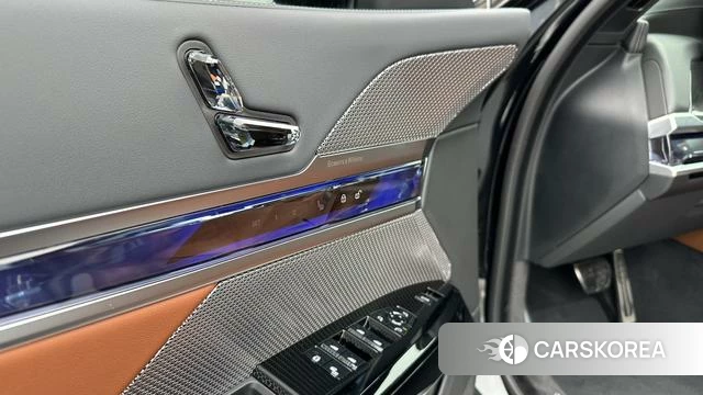 BMW 7 series id 4260552 из Китая 40