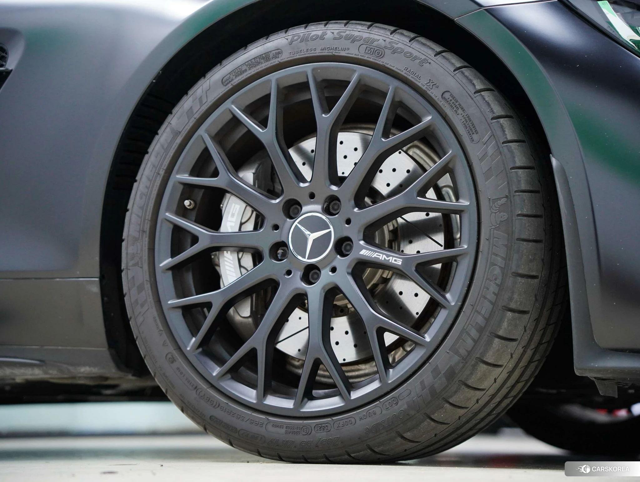 Mercedes-Benz AMG GT id 4454137 из Китая 40