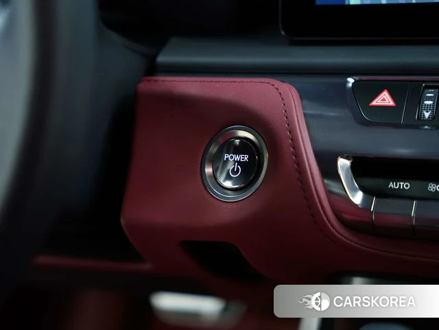 Lexus LC id 4359608 из Китая 40