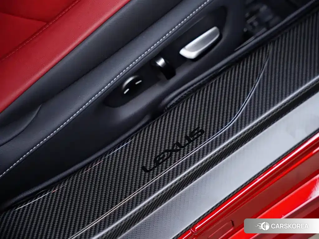 Lexus LC id 4659719 из Китая 40