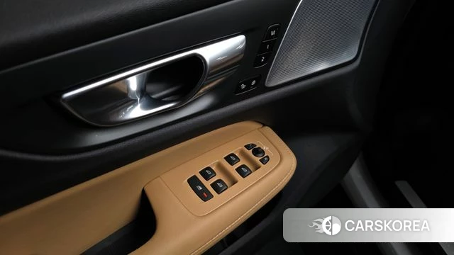 Volvo V60 Cross-Country 2nd Generation id 4330619 из Кореи 40