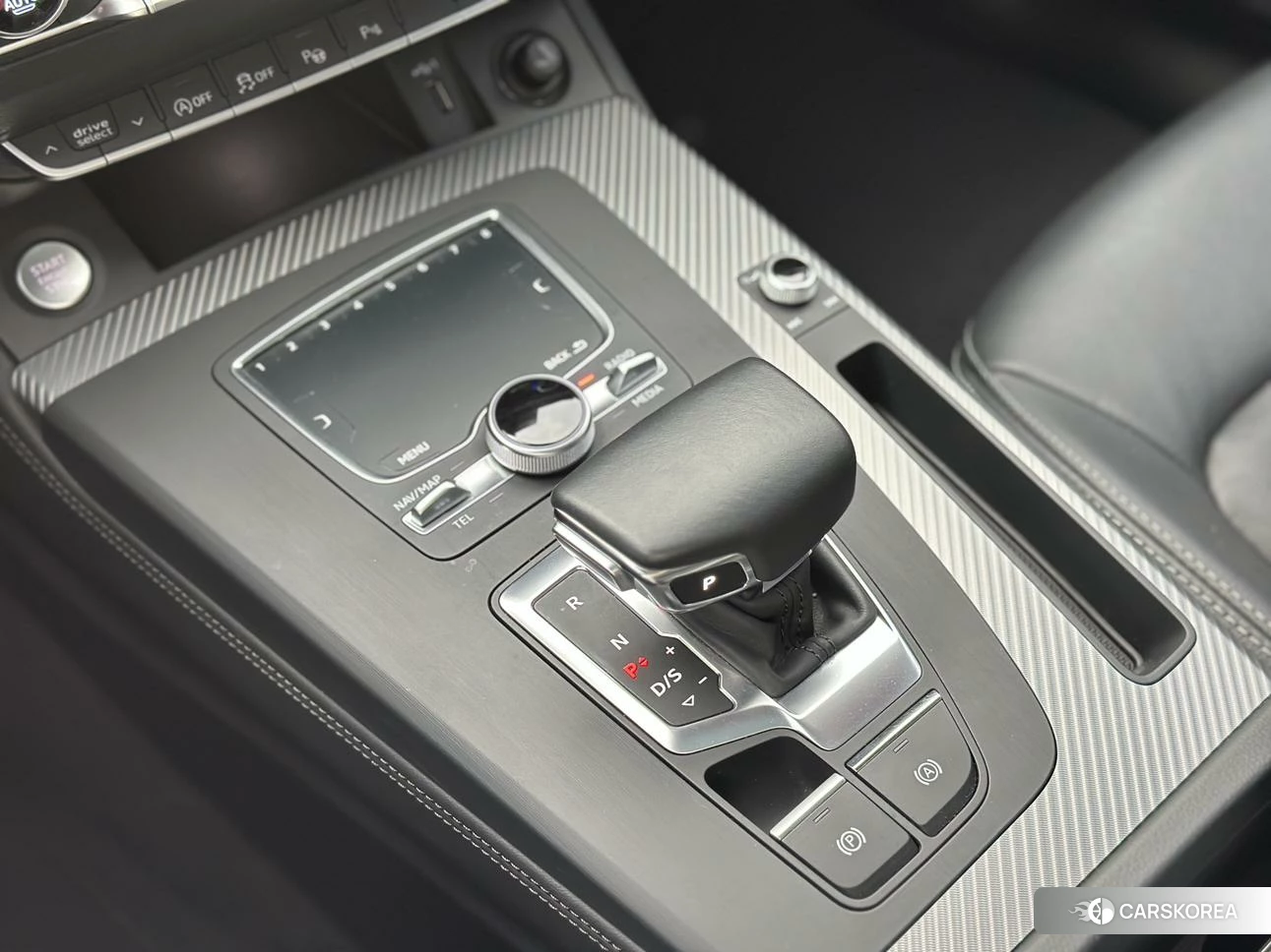 Audi Q5L id 4441311 из Китая 40