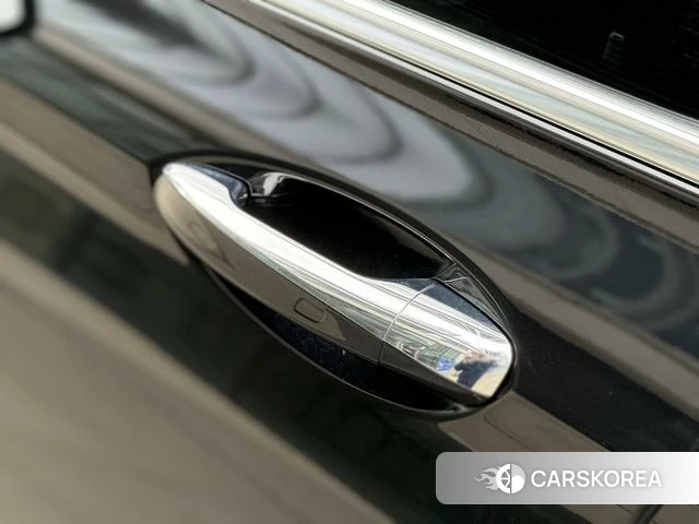 Mercedes-Benz E-class id 4260829 из Китая 41