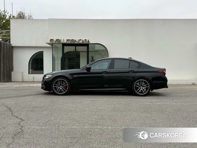 BMW M5 id 4256874 из Китая 41