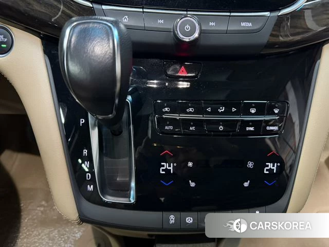 Buick GL8 id 4239043 из Китая 41