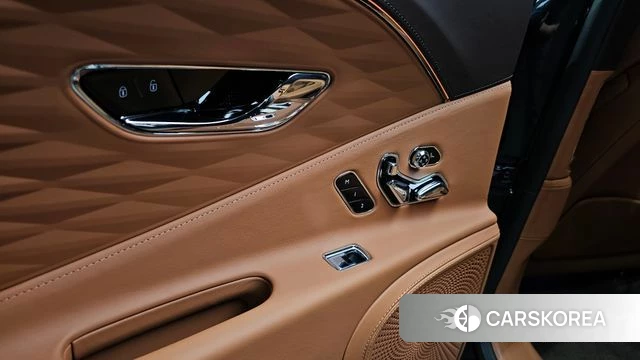 Bentley Flying Spur 3rd Generation id 4721336 из Кореи 42