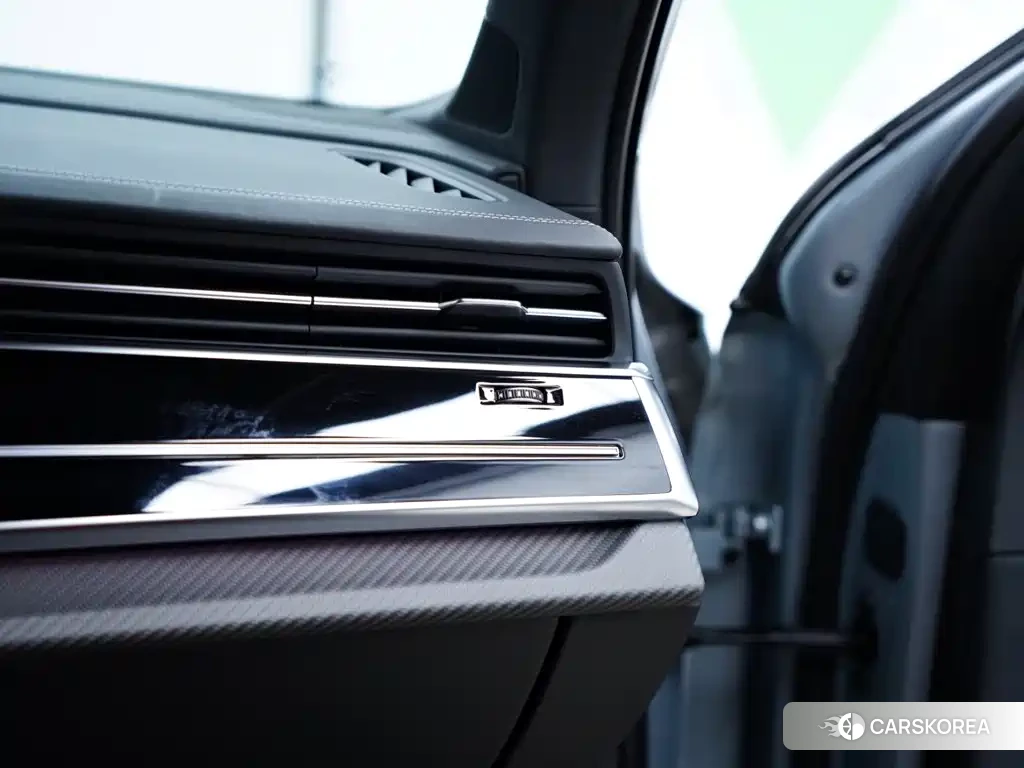 Audi SQ7 id 4601742 из Китая 42
