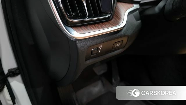 Volvo V60 Cross-Country 2nd Generation id 4330619 из Кореи 42