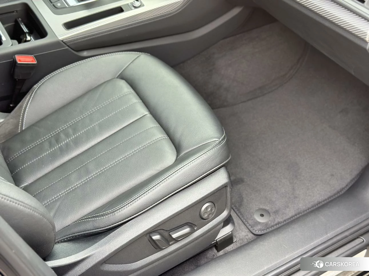 Audi Q5L id 4441311 из Китая 42