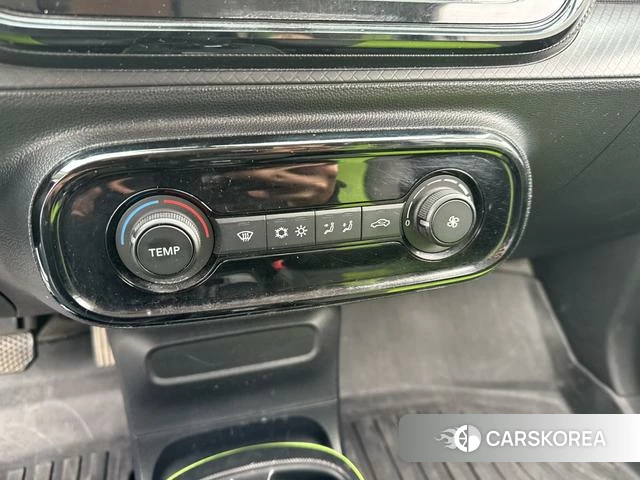 Roewe CLEVER id 4238616 из Китая 42