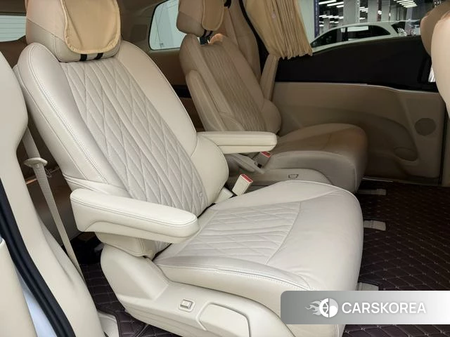 Buick GL8 id 4208325 из Китая 42