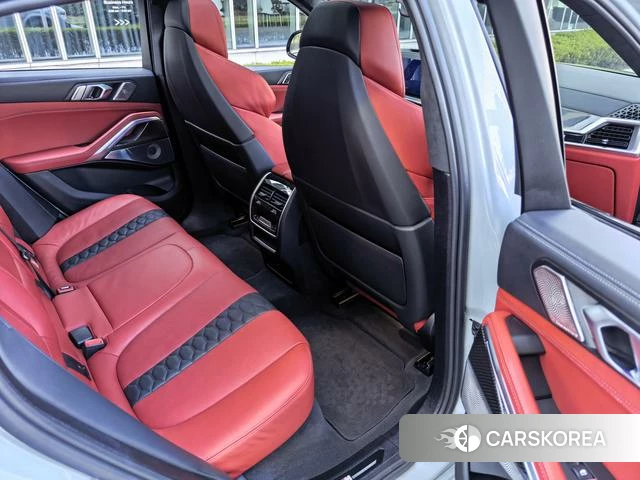 BMW X6 M id 4380459 из Китая 42