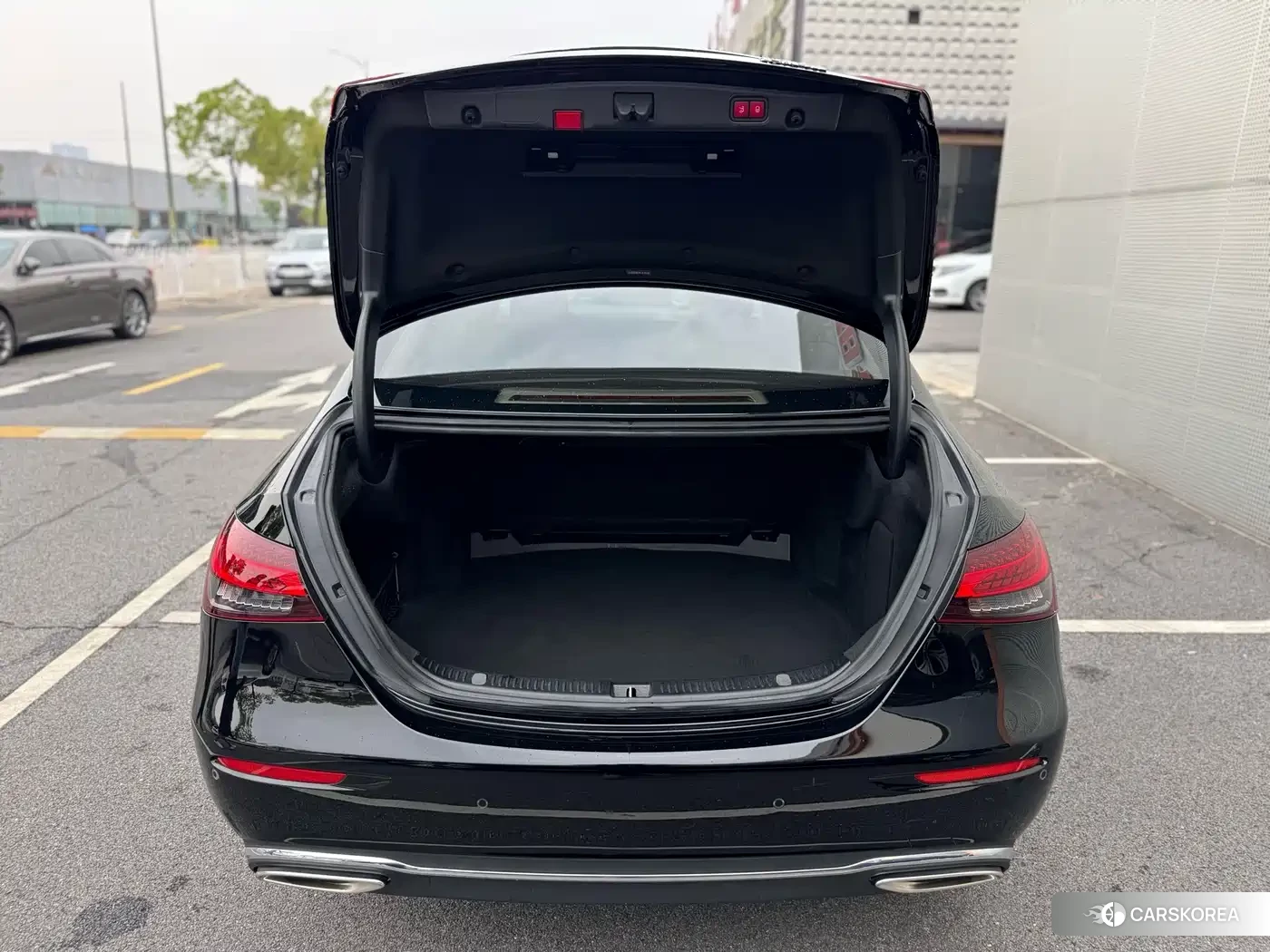 Mercedes-Benz E-Class id 4577598 из Китая 43