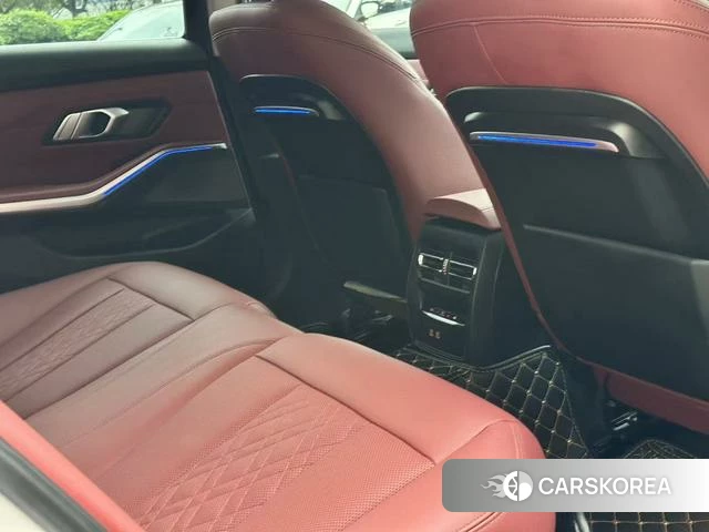 BMW 3 series id 4313790 из Китая 43