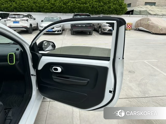 Roewe CLEVER id 4238616 из Китая 43
