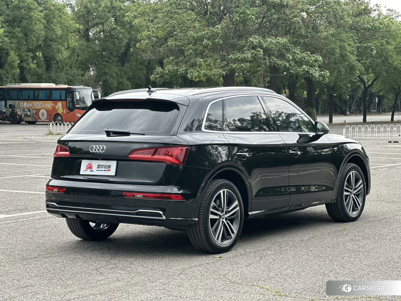 Audi Q5L id 4441311 из Китая 43