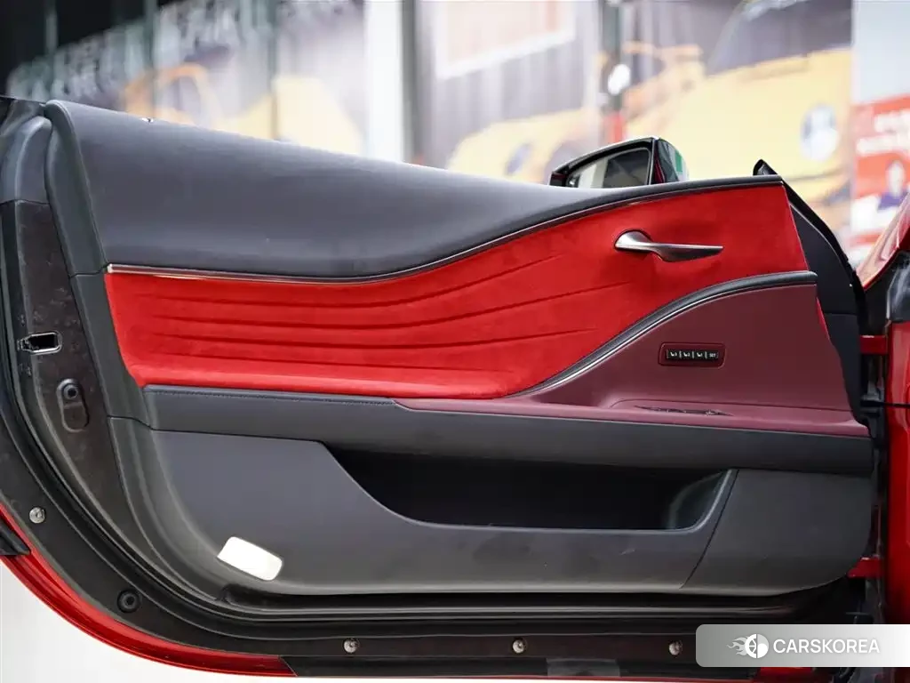 Lexus LC id 4659719 из Китая 43