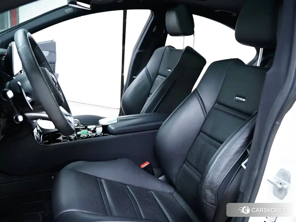 Mercedes-Benz CLS AMG id 4577747 из Китая 43
