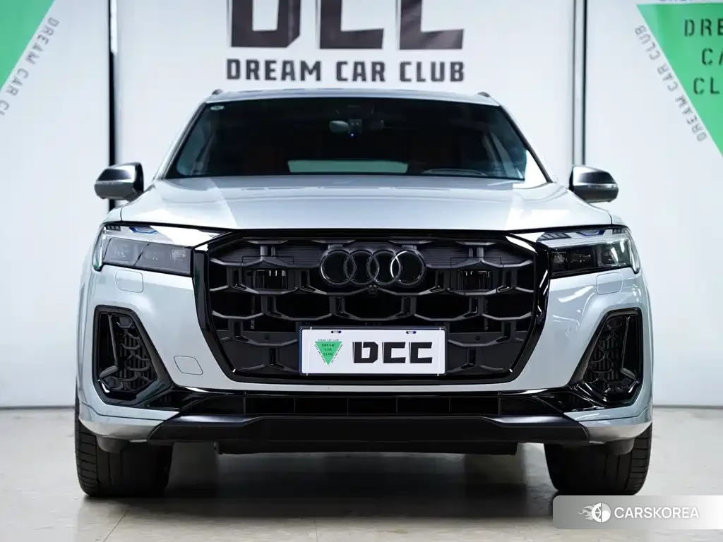 Audi SQ7 id 4601742 из Китая 44
