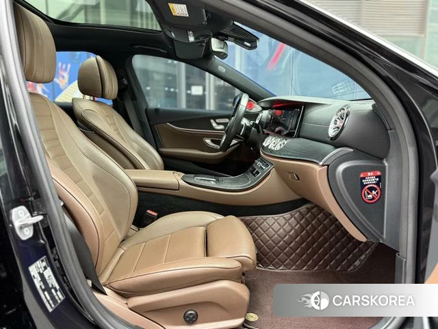 Mercedes-Benz E-class id 4260829 из Китая 44