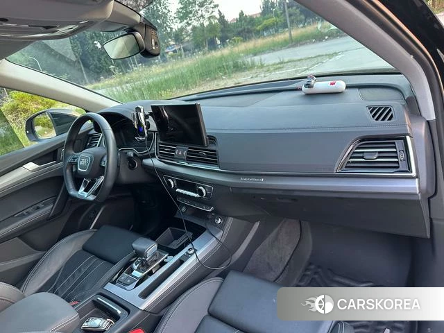 Audi Q5L id 4313842 из Китая 44