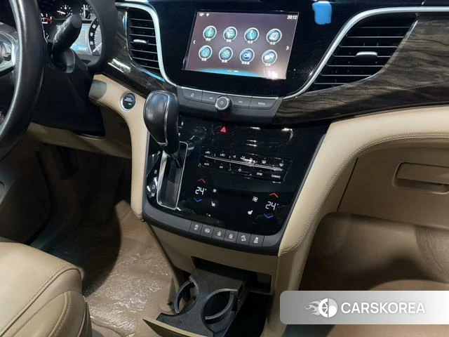Buick GL8 id 4239043 из Китая 44