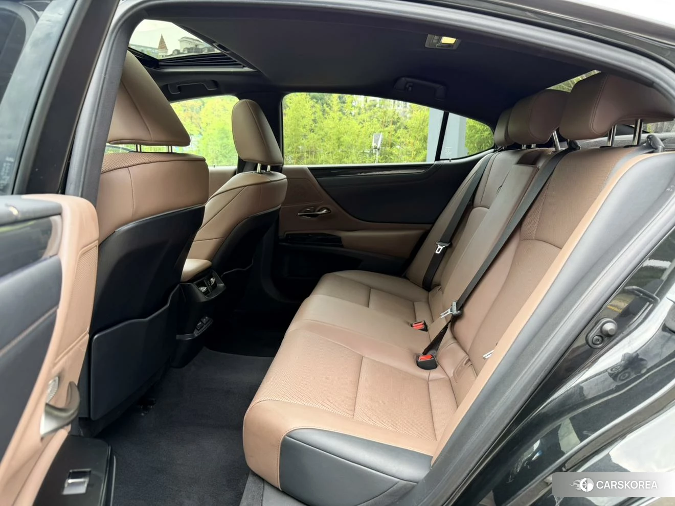 Lexus ES id 4453171 из Китая 11