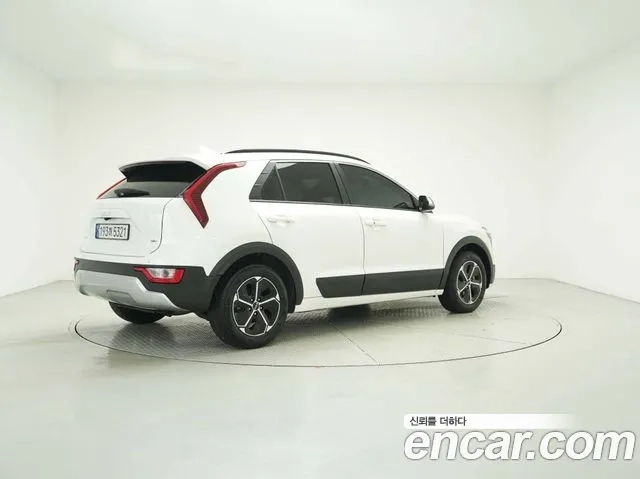 Kia Di Ol Nu Niro id 2868344 из Кореи 15