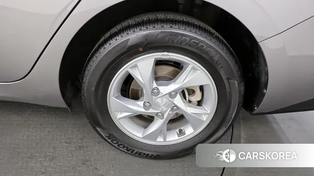 Hyundai Avante (CN7) id 3747059 из Кореи 15