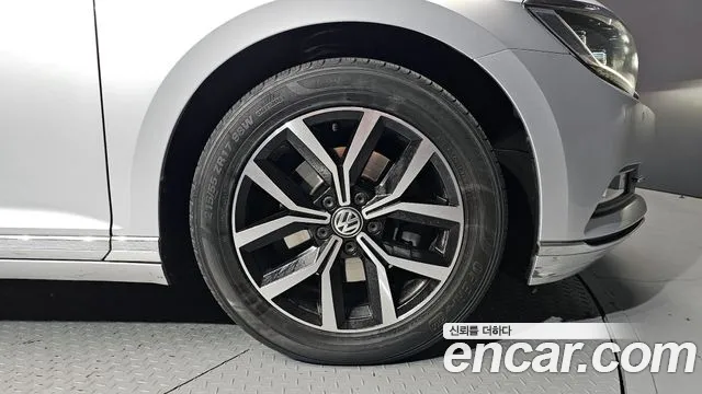 Volkswagen Passat GT (B8) id 2688379 из Кореи 15