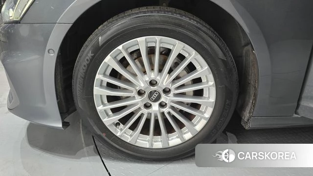 Audi A6 (C8) id 3892978 из Кореи 15