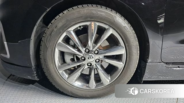 Kia The New Carnival id 4403422 из Кореи 15