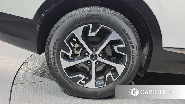 Kia Sportage 5th Generation Hybrid id 4361153 из Кореи 33