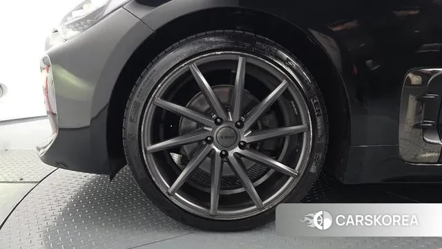 Kia Stinger id 3748674 из Кореи 15